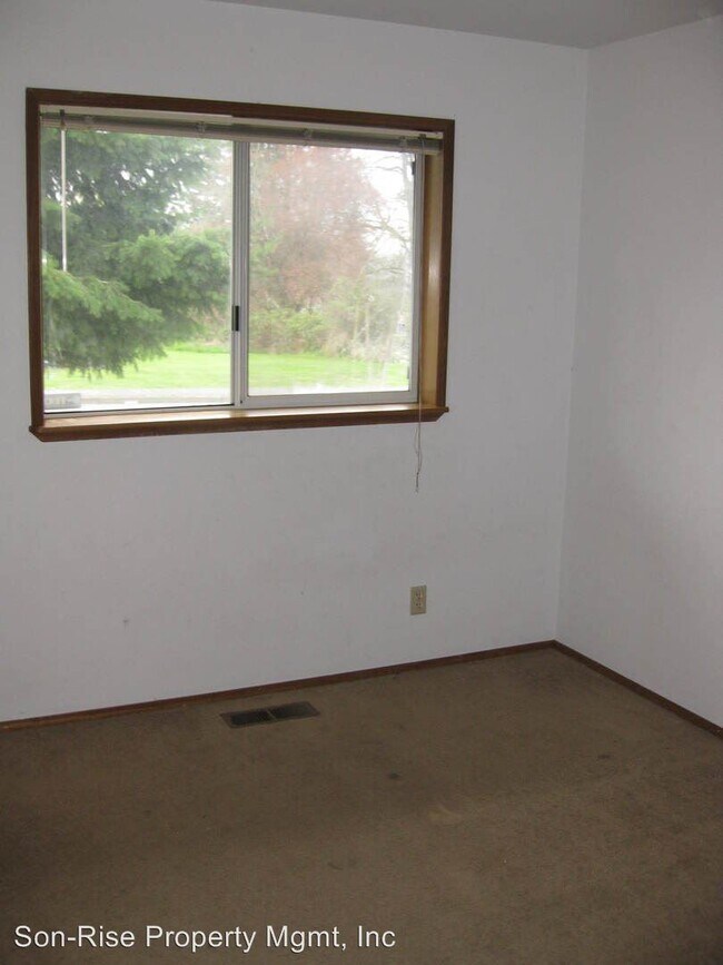 Building Photo - 2 br, 1.5 bath House - 2225 Texas Street