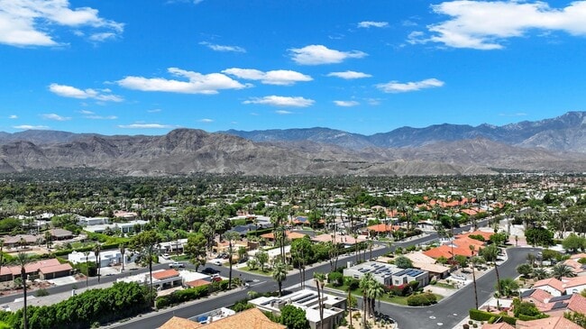 Building Photo - 70825 Ironwood Dr
