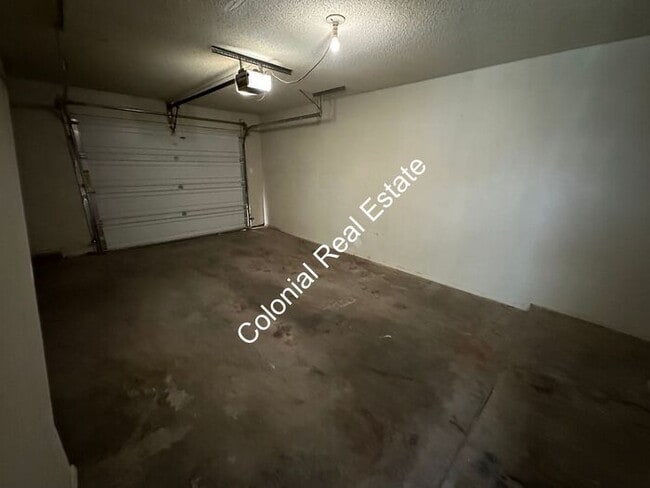 Building Photo - 2 story condo