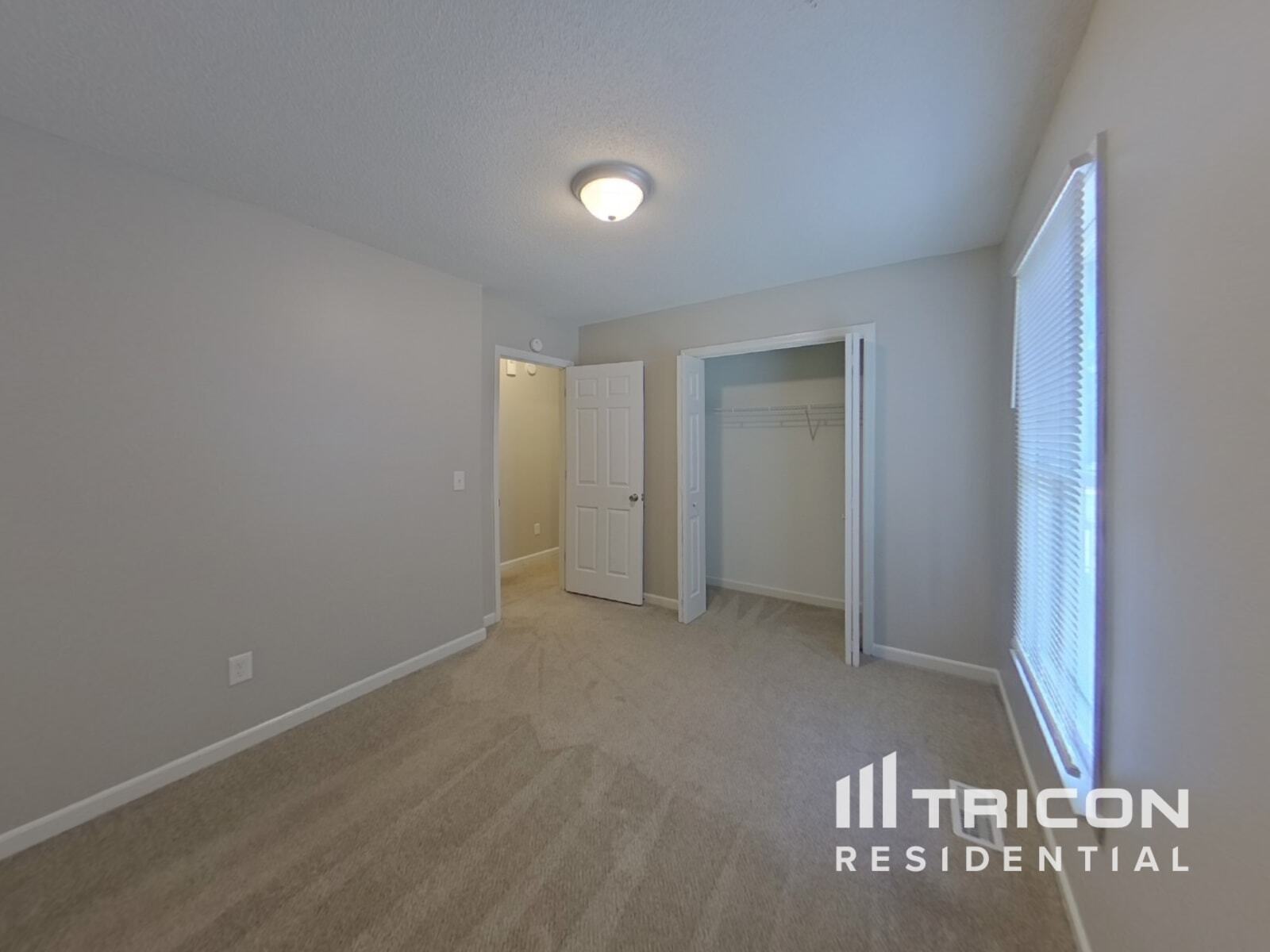Building Photo - 116 Glenshannon Dr