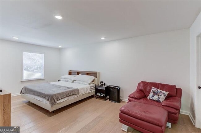 Building Photo - 3152 Westbrook Trace SW