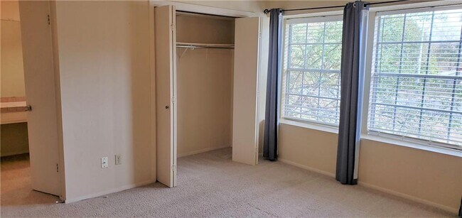 Building Photo - 12214 Forsythe Dr