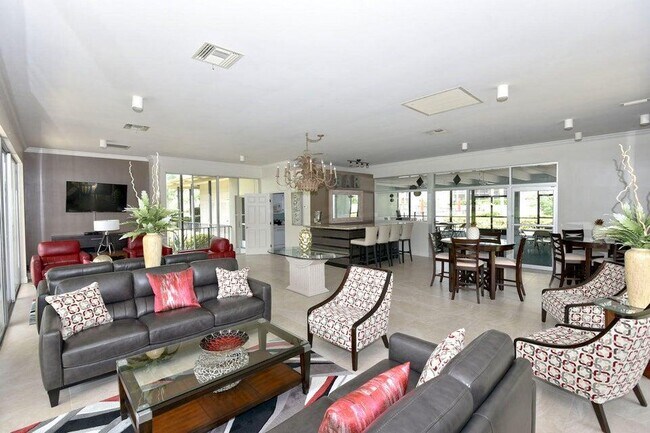 Building Photo - 11811 Ave of the PGA