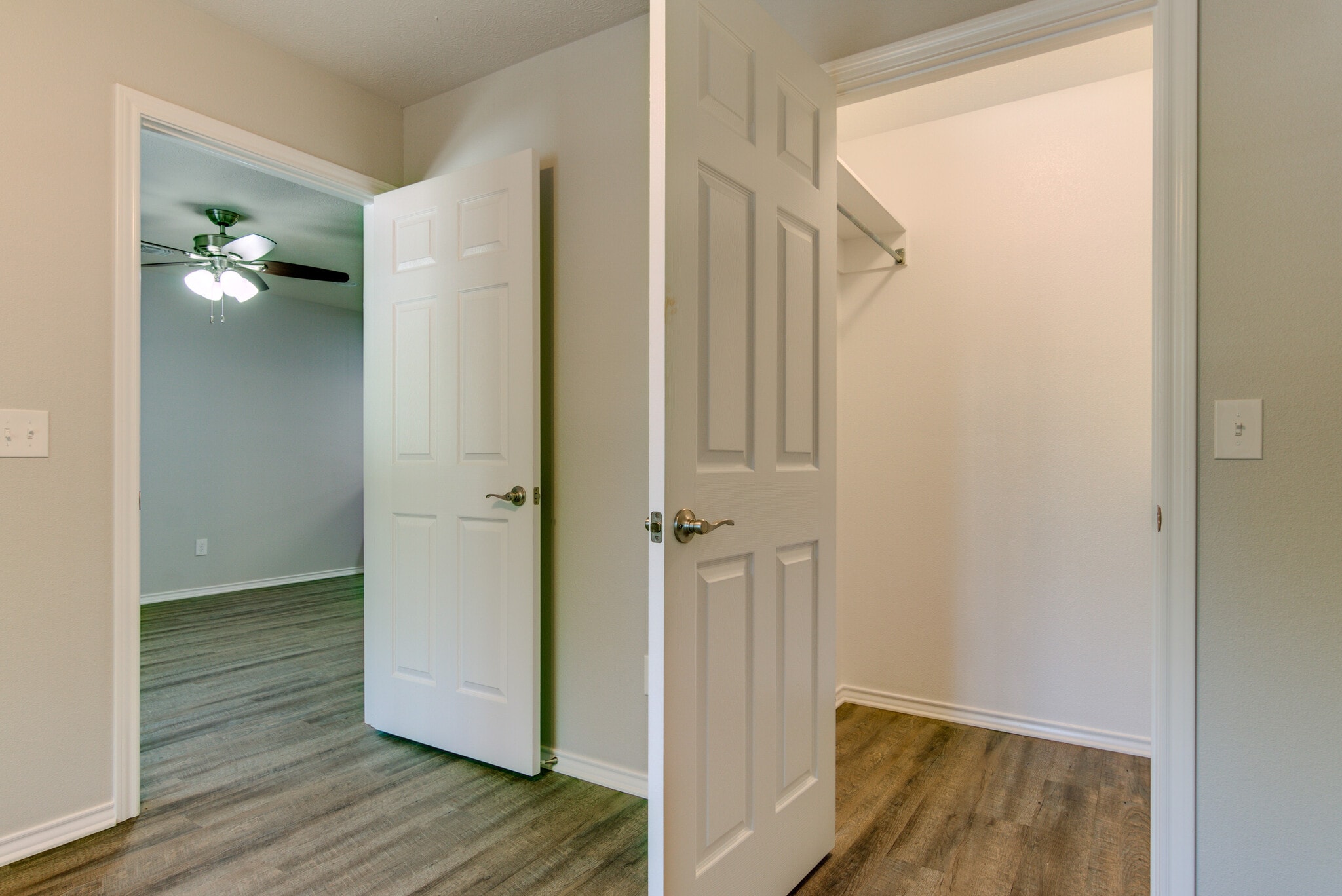 Master Bedroom - 911 Pecorella St E