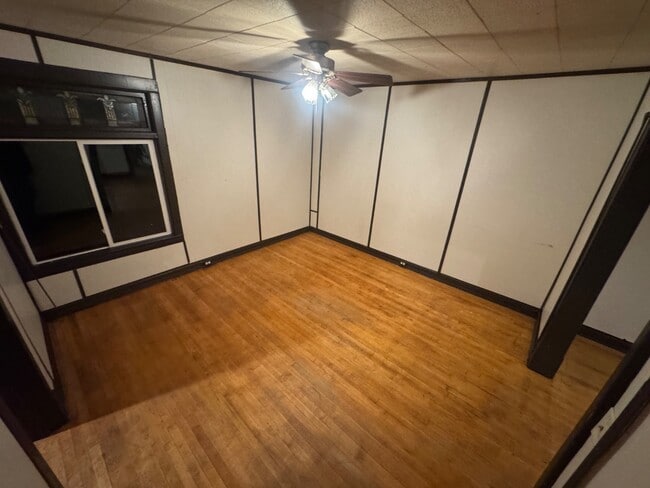 Building Photo - 2628 W 3rd St