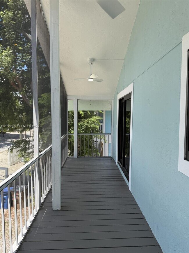 Building Photo - 39 Gumbo Limbo Ave
