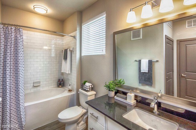 Building Photo - 4400 College Park Dr