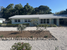 Building Photo - 2732 Tangelo Dr