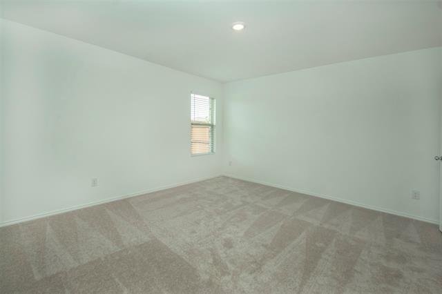 Building Photo - 2905 Kings Table Ct