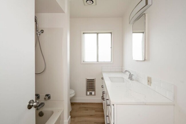 Building Photo - 2545 NW 111th Ave