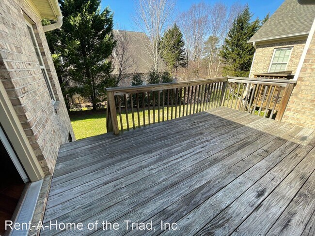 Building Photo - 3 br, 2 bath House - 1921 A Strathmore Drive