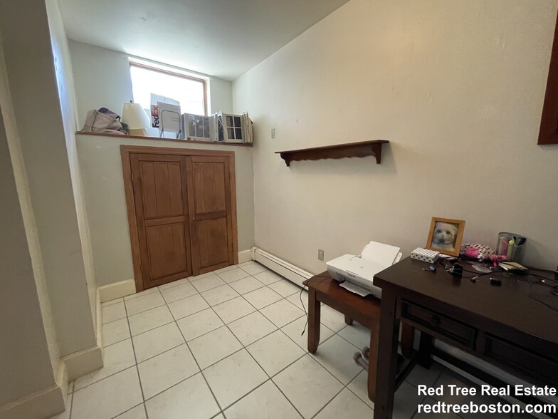 Building Photo - 50 Radnor Rd