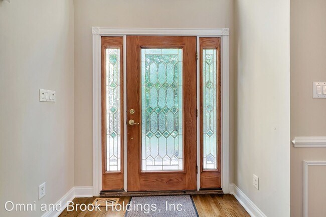 Building Photo - 4 br, 4 bath House - 1109 Winding Dr