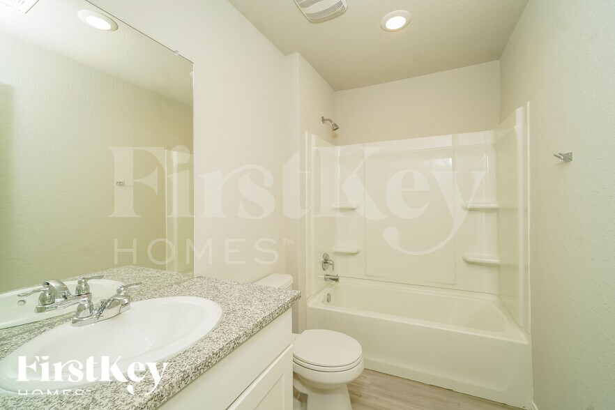 Building Photo - 3314 Carducci Dr