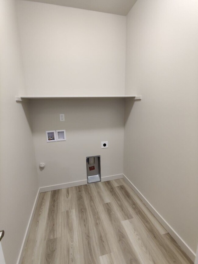 Building Photo - Updated Two-Story Home with Island Kitchen...