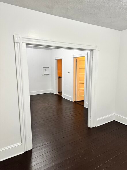 Dining room - 26 Wallace St