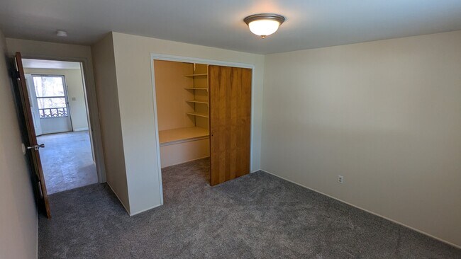 Building Photo - 1109 Elder Blvd