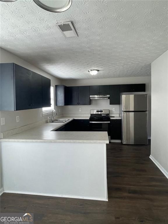 Building Photo - 700 Cannoli Ct