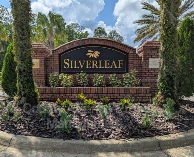Building Photo - 4 bedroom, 2.5 bath, 1 car garage townhouse
