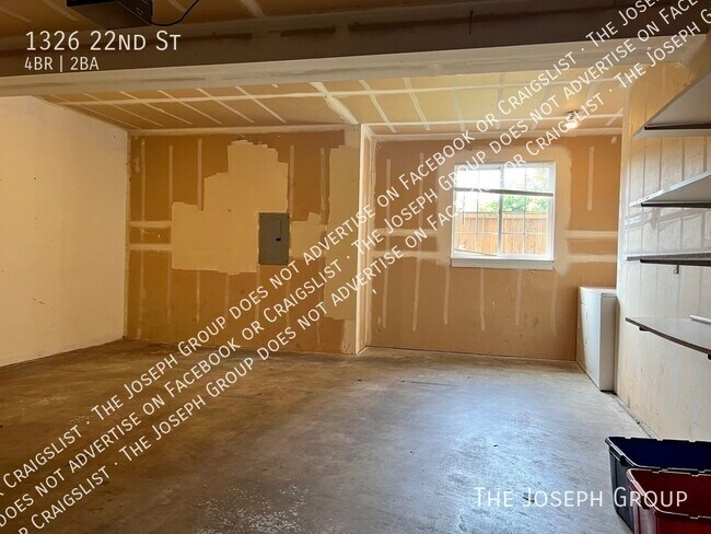 Building Photo - 1326 22nd St