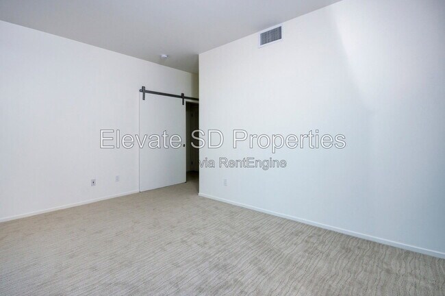Building Photo - 2886 C St