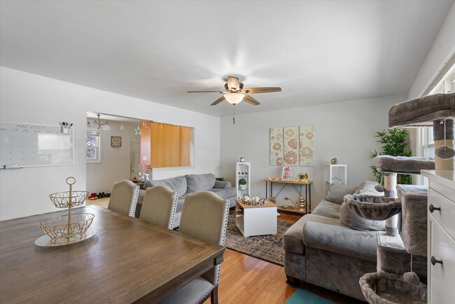 Primary Photo - 4654 S 14th St