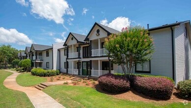 Building Photo - The Madison Apartments and Townhomes