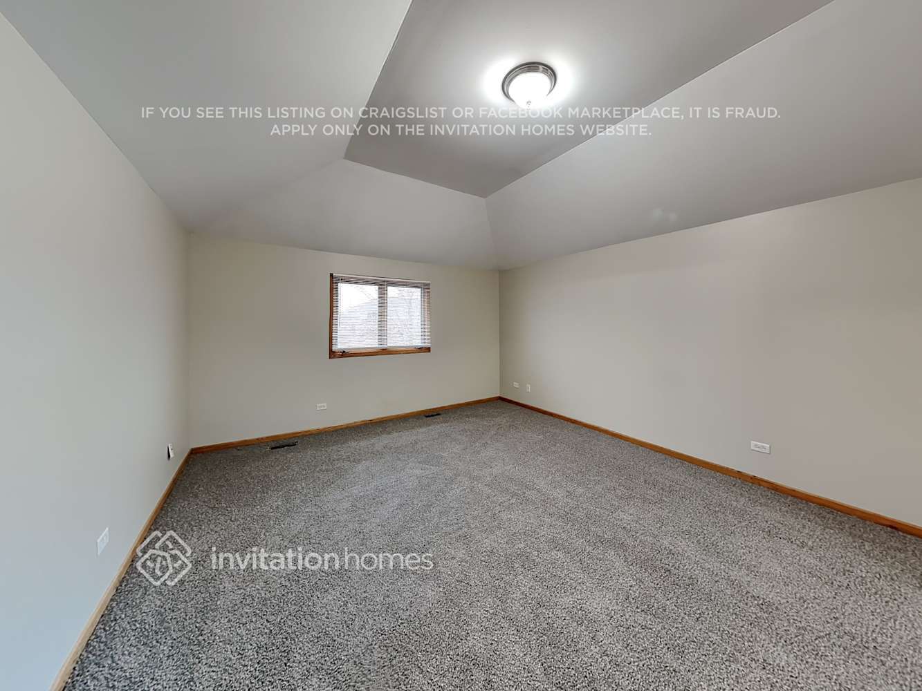 Building Photo - 26132 Eagle Dr