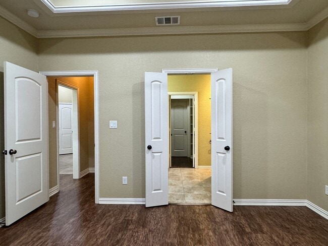 Building Photo - 309 Ash Dr