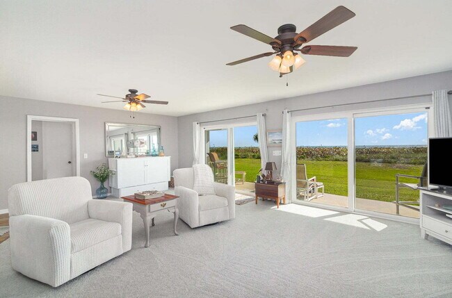 Building Photo - Welcome to Your Beachfront Escape at Beach Winds, Cocoa Beach!