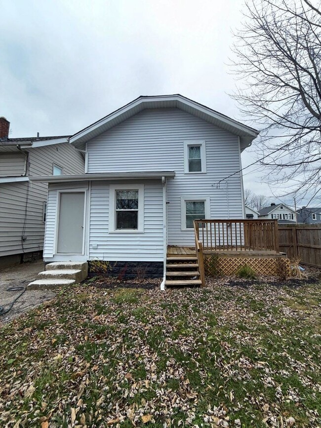 Building Photo - Gorgeous 4BR Renovation with Stylish Updates and Plenty of Space!