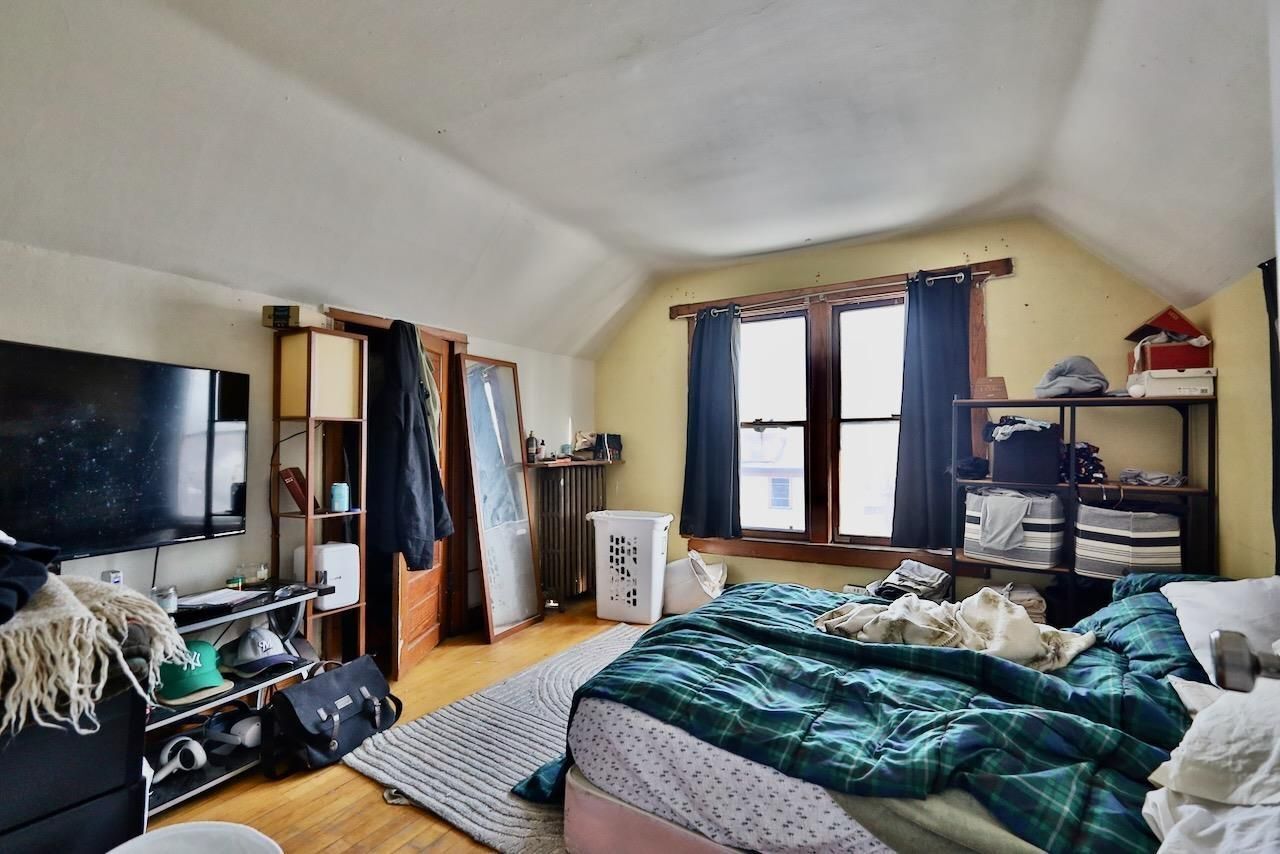 Building Photo - 452 W Doty St