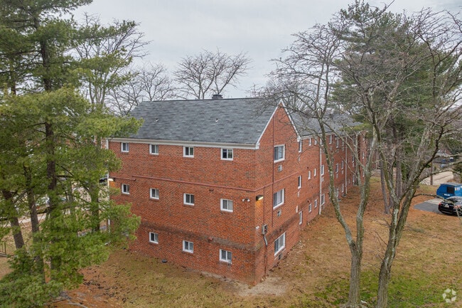 Building Photo - Oakridge Apartments