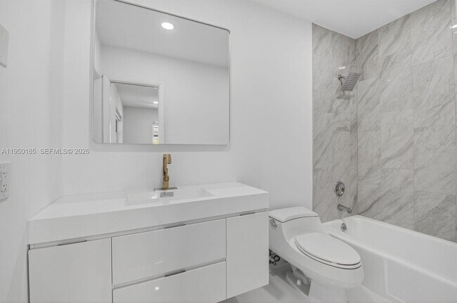 Building Photo - 1345 SW 9th Ave