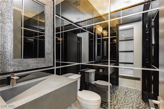 Building Photo - 94 Glade Hollow Dr