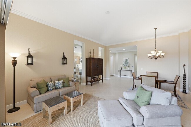 Building Photo - 9243 Tesoro Ln