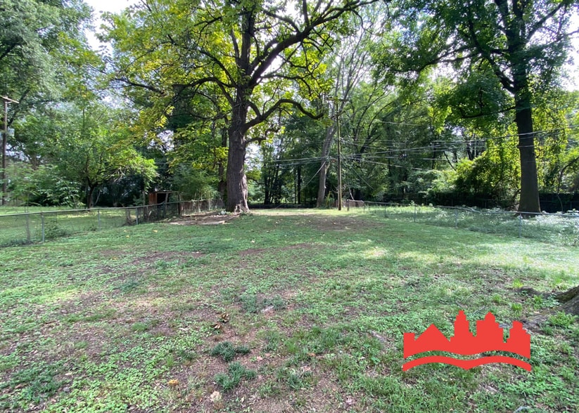 Building Photo - 956 Goodman St