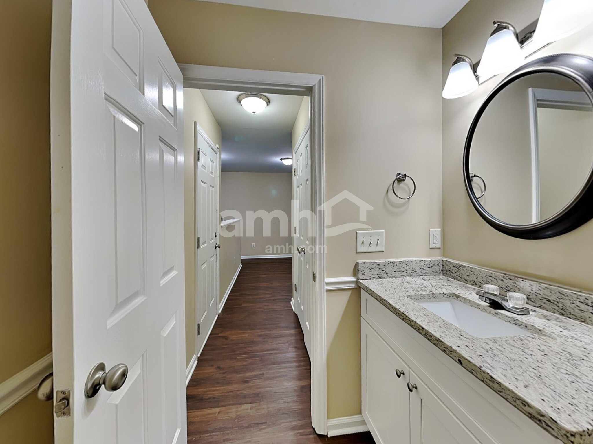 Building Photo - 815 Turmeric Ln