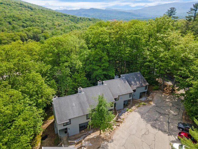 Primary Photo - 6 Ridge Rd