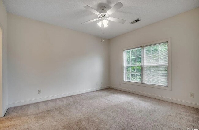 Building Photo - Coastal Living Made Easy – 3BR Condo for Rent