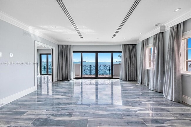 Building Photo - 1331 Bay Terrace