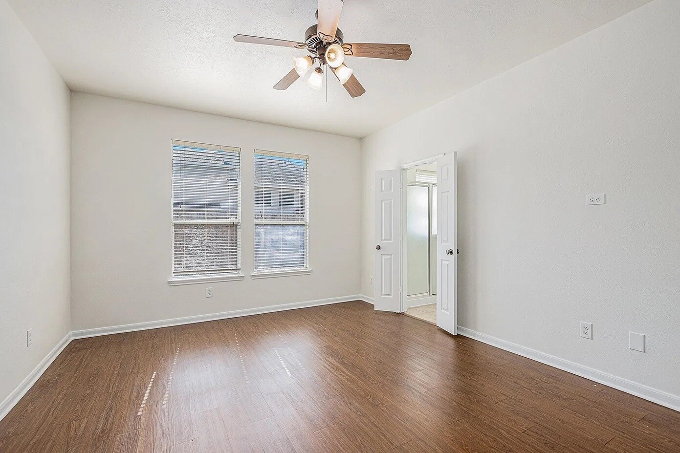 Master Bedroom - 7327 Boerne Creek Dr