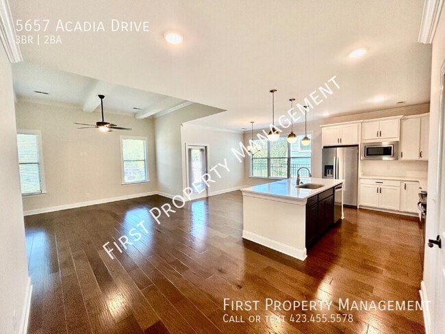 Building Photo - 5657 Acadia Dr