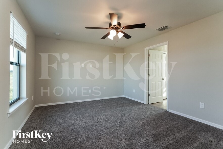 Building Photo - 3008 25th St SW