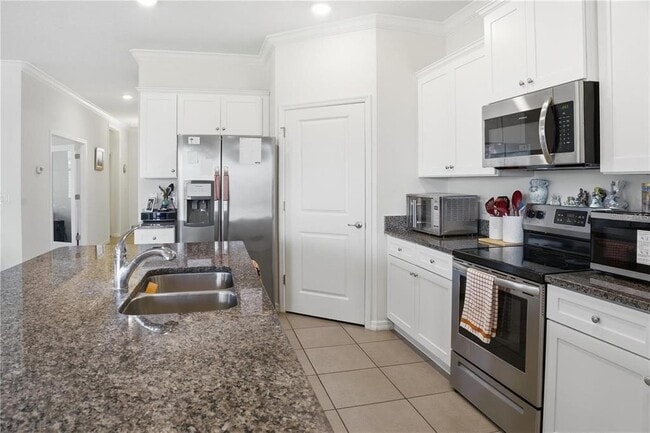 Building Photo - 9152 SW 60th Ct Rd