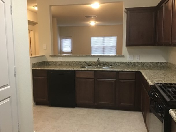 Building Photo - 9055 Lone Cypress Dr