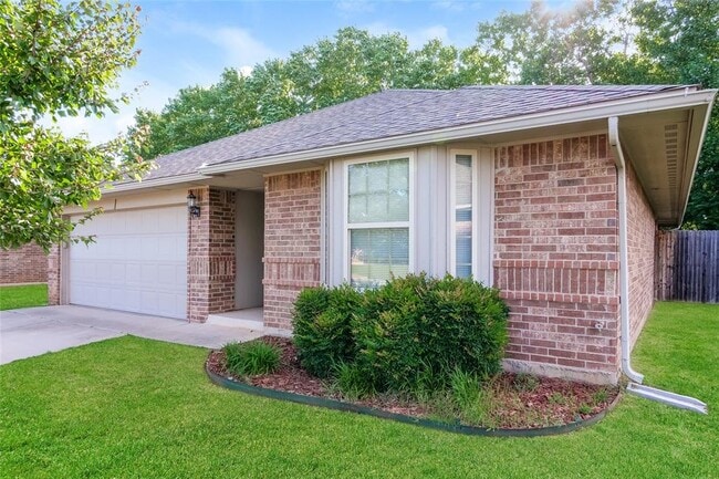 Primary Photo - 1338 Selborne Pl