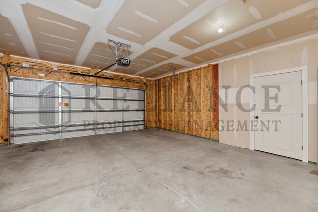Building Photo - 13609 Hunters View St
