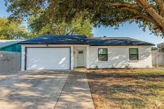 Building Photo - 539 Oldbridge Dr