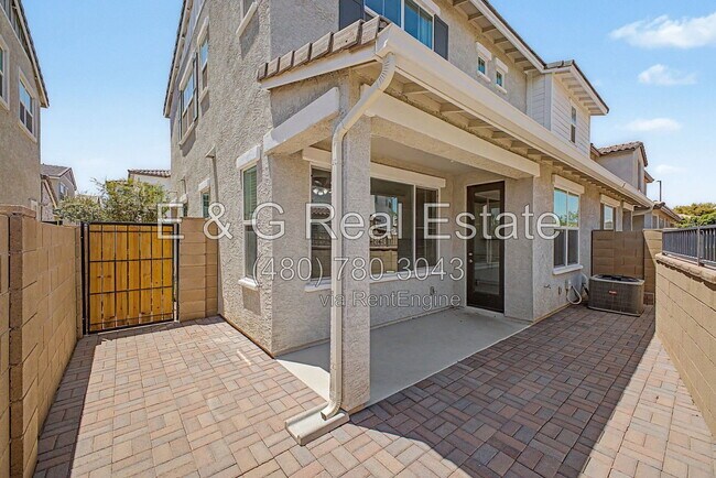 Building Photo - 2771 S Chippewa Dr